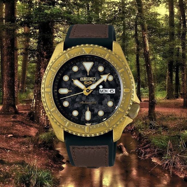 JAM TANGAN PRIA SEIKO 5 SRPE80K1 SRPE80 BLACK DIAL BROWN POLYURETHANE x