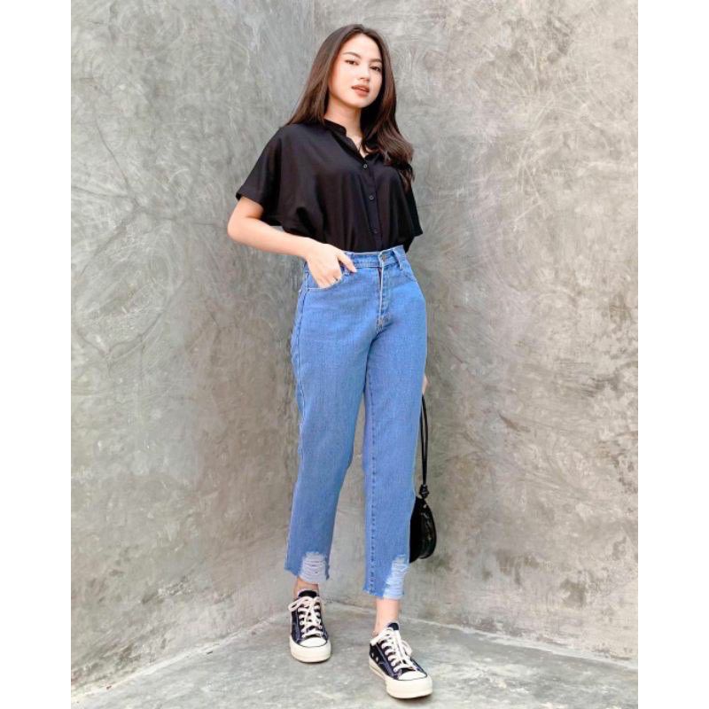 CELANA WANITA JEANS BOYFRIEND SOBEK BAWAH