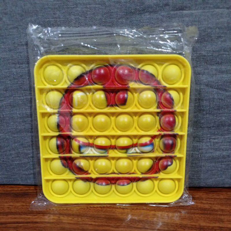 Pop It Captain America Viral Push Pop Bubble Fidget Maiman Pop It-Ironman Kuning