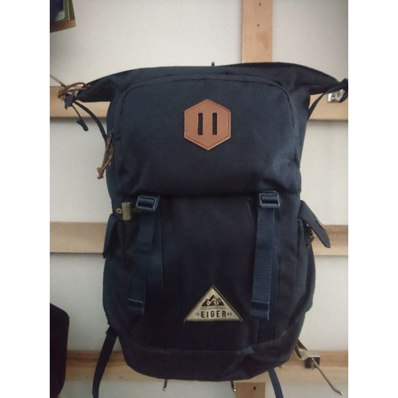 Tas Punggung Hillside 2.0 Navy