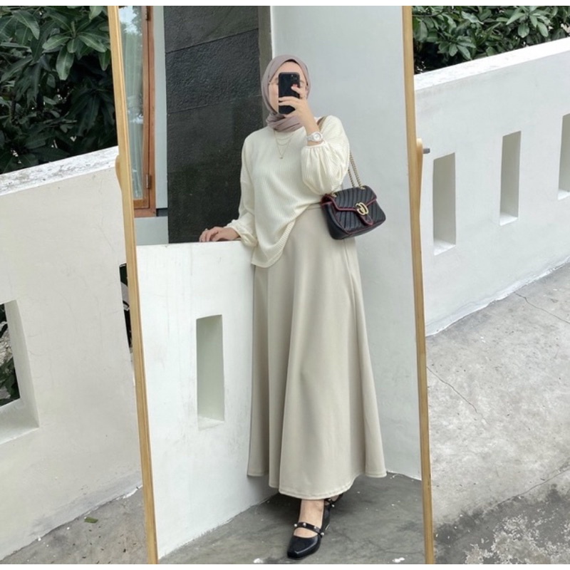 Favolio skirt by outfix