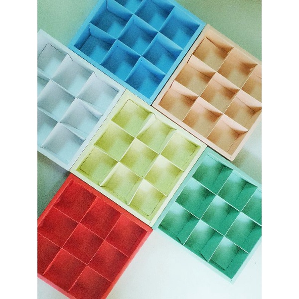 

Dus mika polos eggtart/fruitpie sekat 9 ( 1 pack isi 5 pcs )