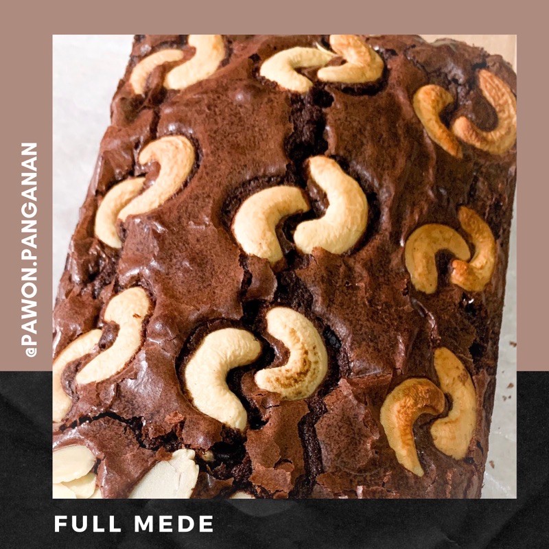 

Fudgy Brownies Topping Full Mete