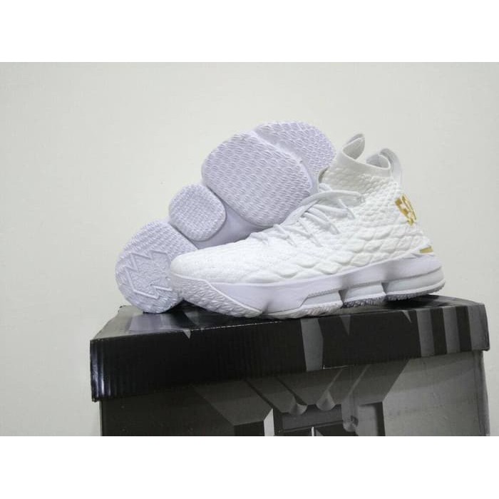 Sepatu Basket Lebron 15 Equality White