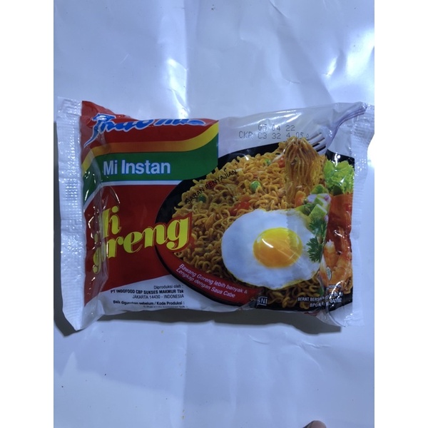 

Indomie goreng, soto, ayam bawang, kari ayam