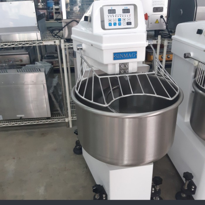 bisa COD Spiral Mixer SINMAG SM-60T Pengaduk adonan Roti 60 KG termurah