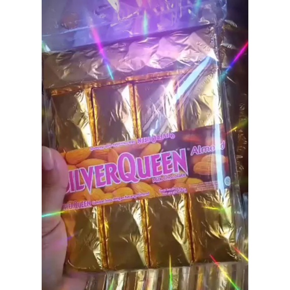 

silverqueen coklat foil 30gr isi 10