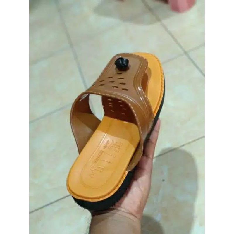 Sandal Lily Asli Tipe 2000. Pitung. Sendal Lili jepit japit pria Jadul A termurah original langka