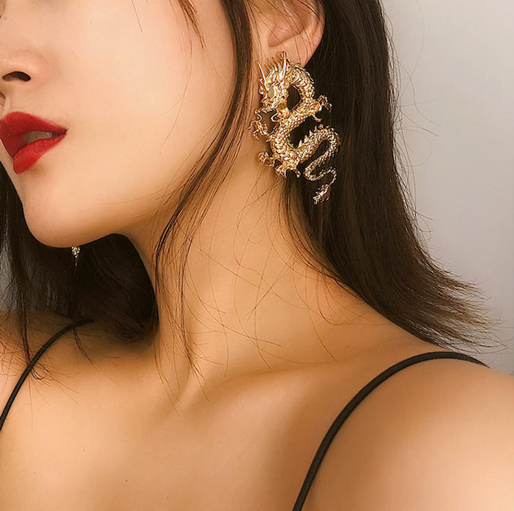 Vintage Chinese Style Dragon Stud Earrings  / Ladies Elegant Gold Sliver Colour Drop Earrings  / Korean INS  Style Alloy Studs Earrings