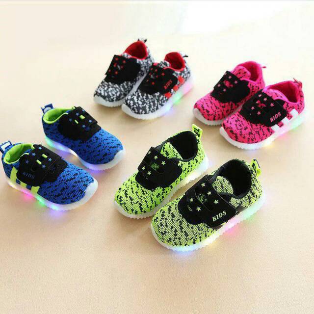 Sepatu anak Sport Kids LED Y-2 branded batam fashion import