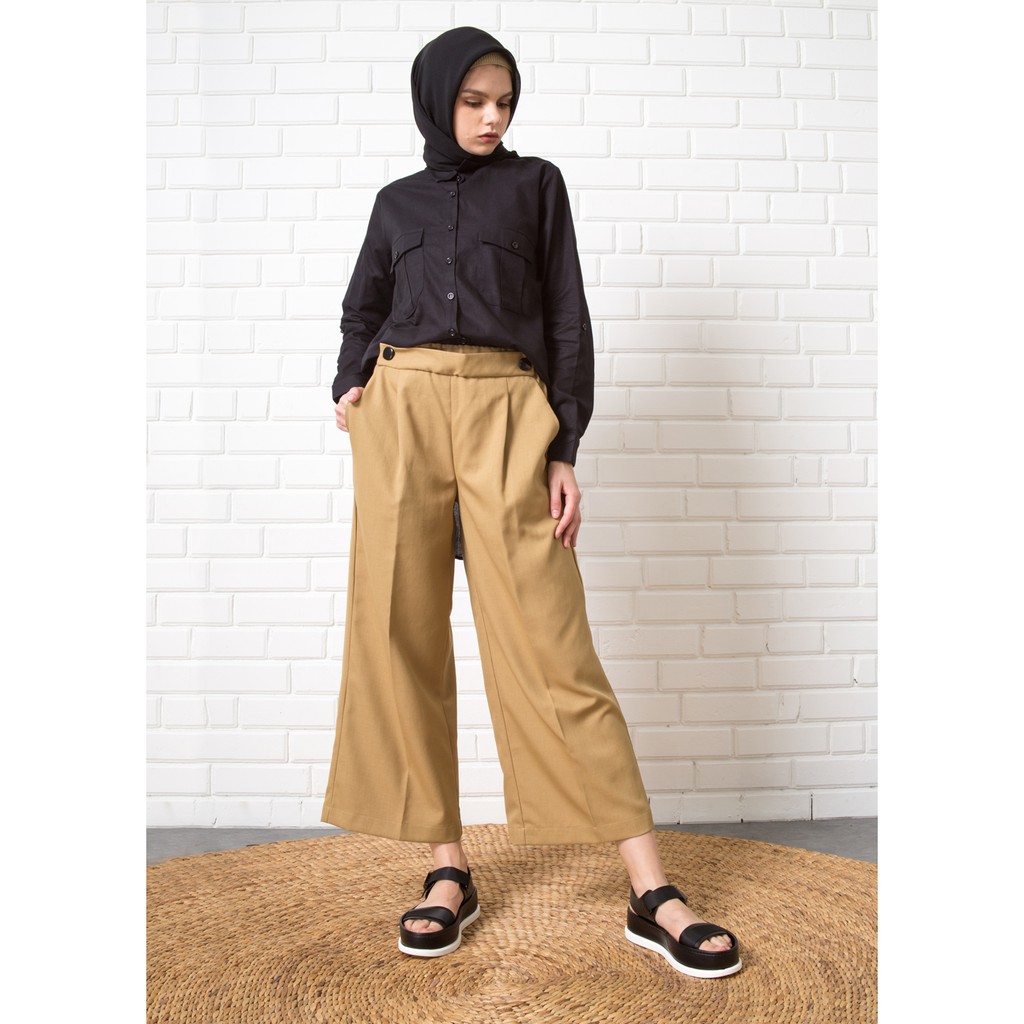 

Zela Pants Khaki