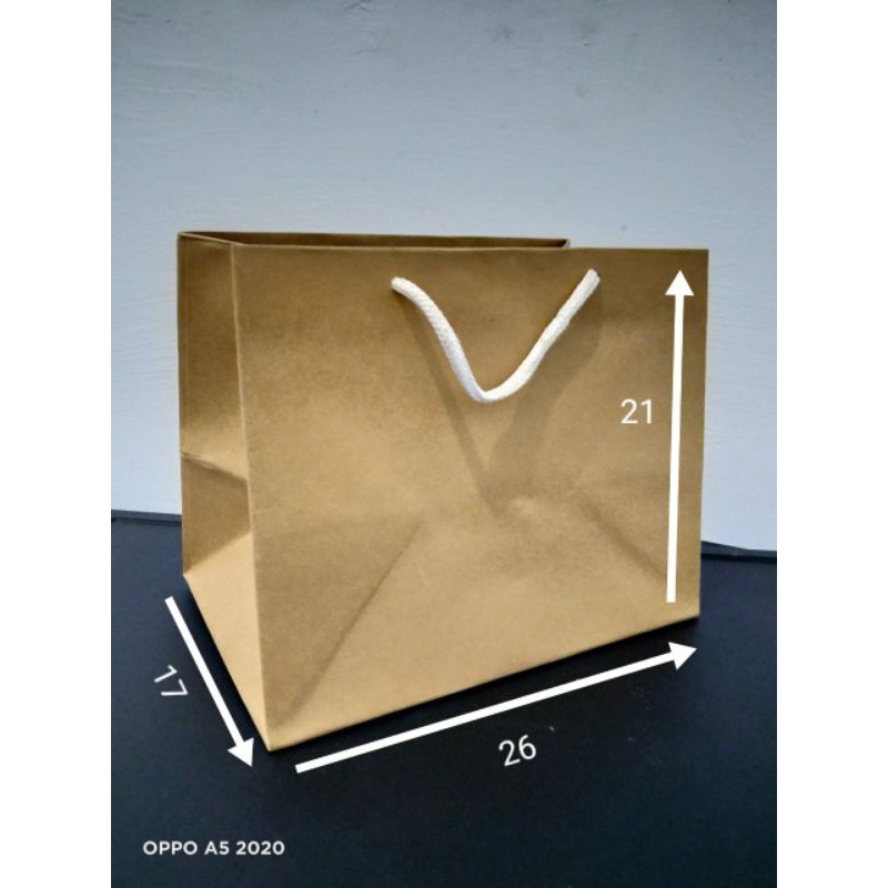 

paper bag / tas kertas uk 26x17x21