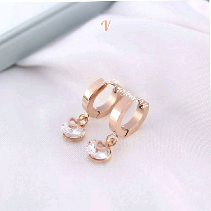 Anting Jepit Titanium Anti Karat Tidak Alergi Warna Rosegold