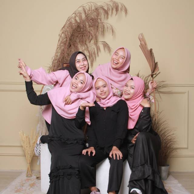 kikisucinadiaedazahara