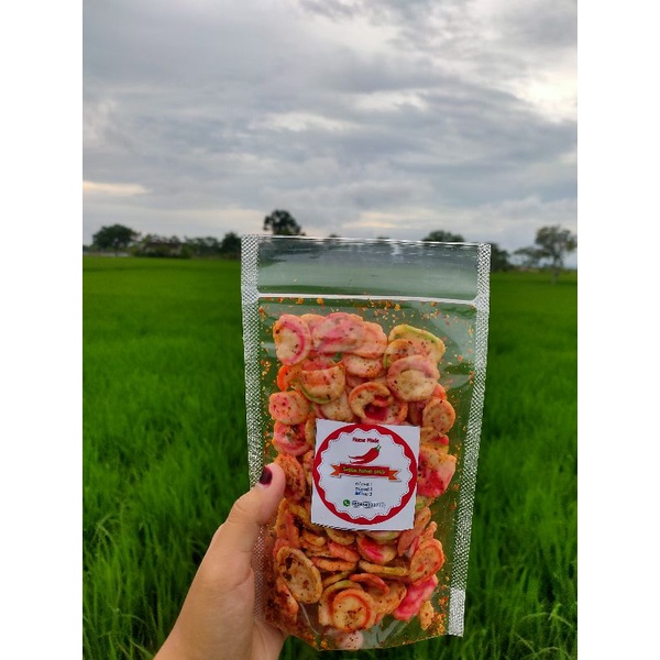 

seblak huhah spicy (krupuk seblak pedas ,daun jeruk)