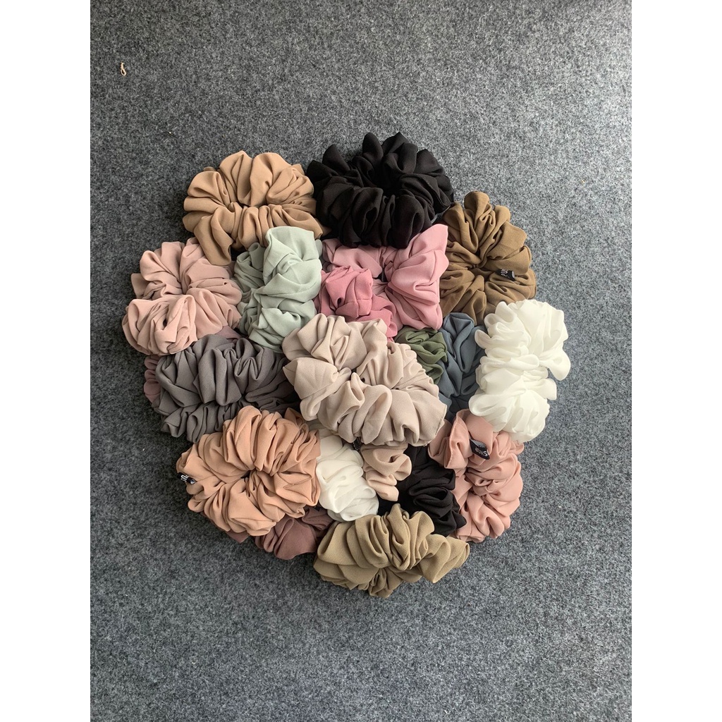 Ikat Rambut Scrunchie Hijab Cepolan Anti Pusing bahan Babydoll by Yeppushop