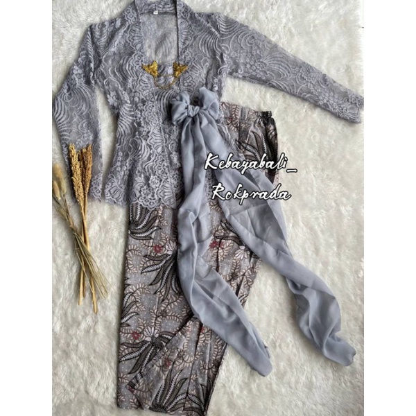 SATU SET KEBAYA BALI KEBAYA KUTUBARU |SARIMBIT MURAH COUPLE BATIK