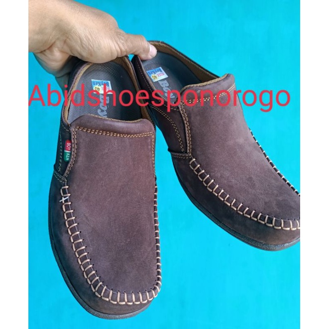 Sepatu sandal pria slop casual santai coklat