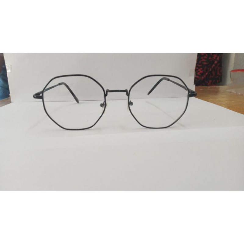 Frame besi segi enam