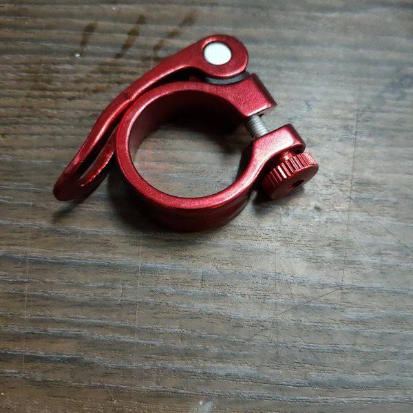 

SEATCLAM ALOYY 31.8 MM RED