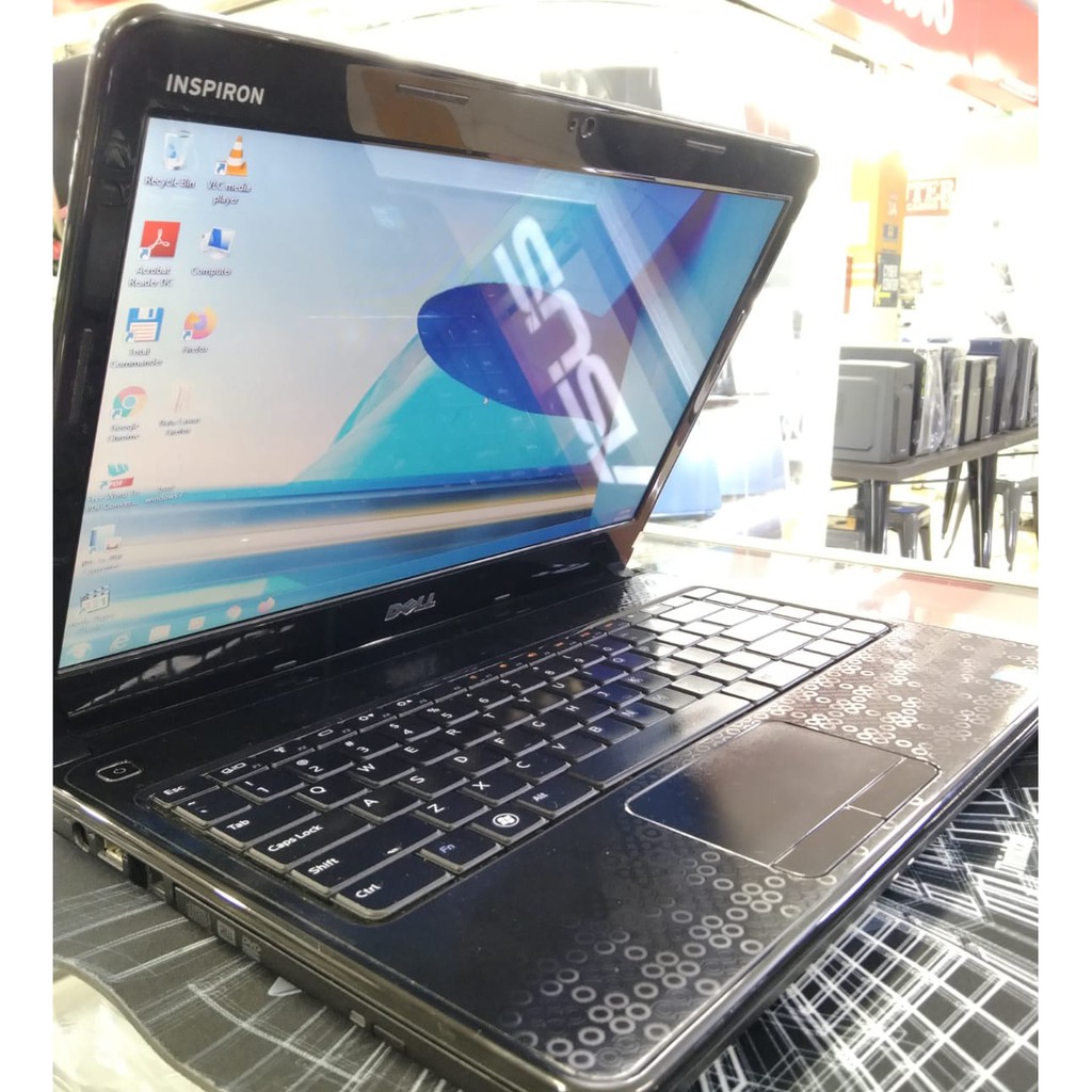 Laptop seken  DE  Core i3 M380 500 Gb 500Gb 4 Gb 4gb murah garansi