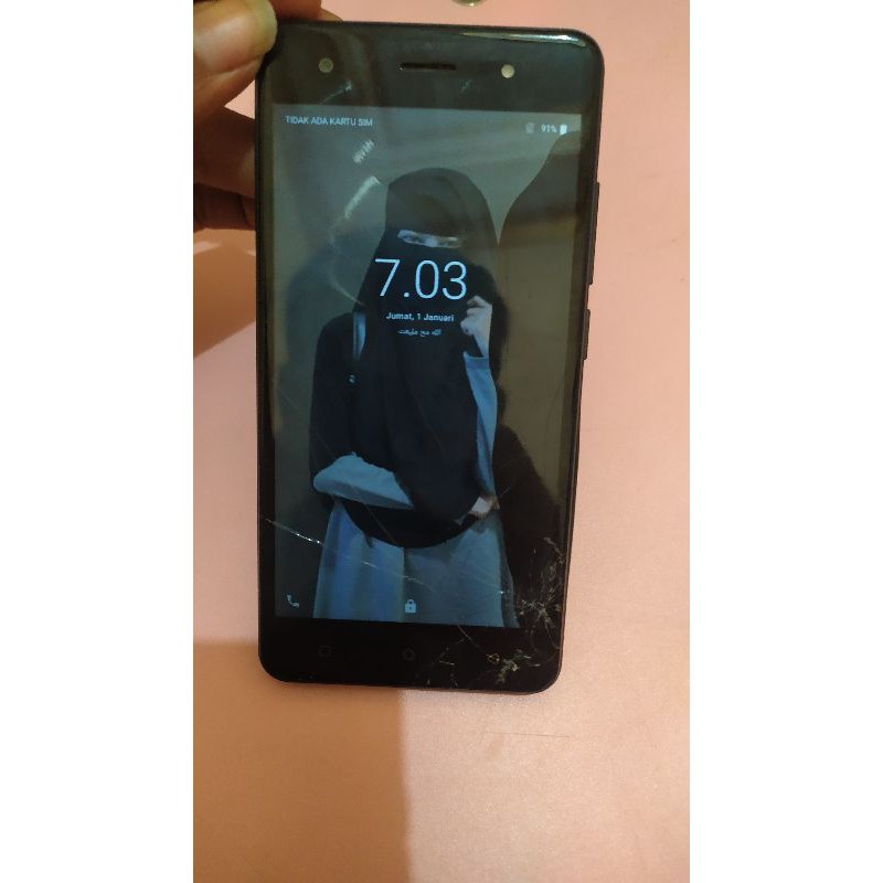 mesin lcd lava iris 65