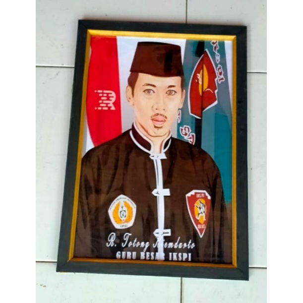 hiasan dinding poster guru besar ikspi plus Bingkai ukuran 53×35