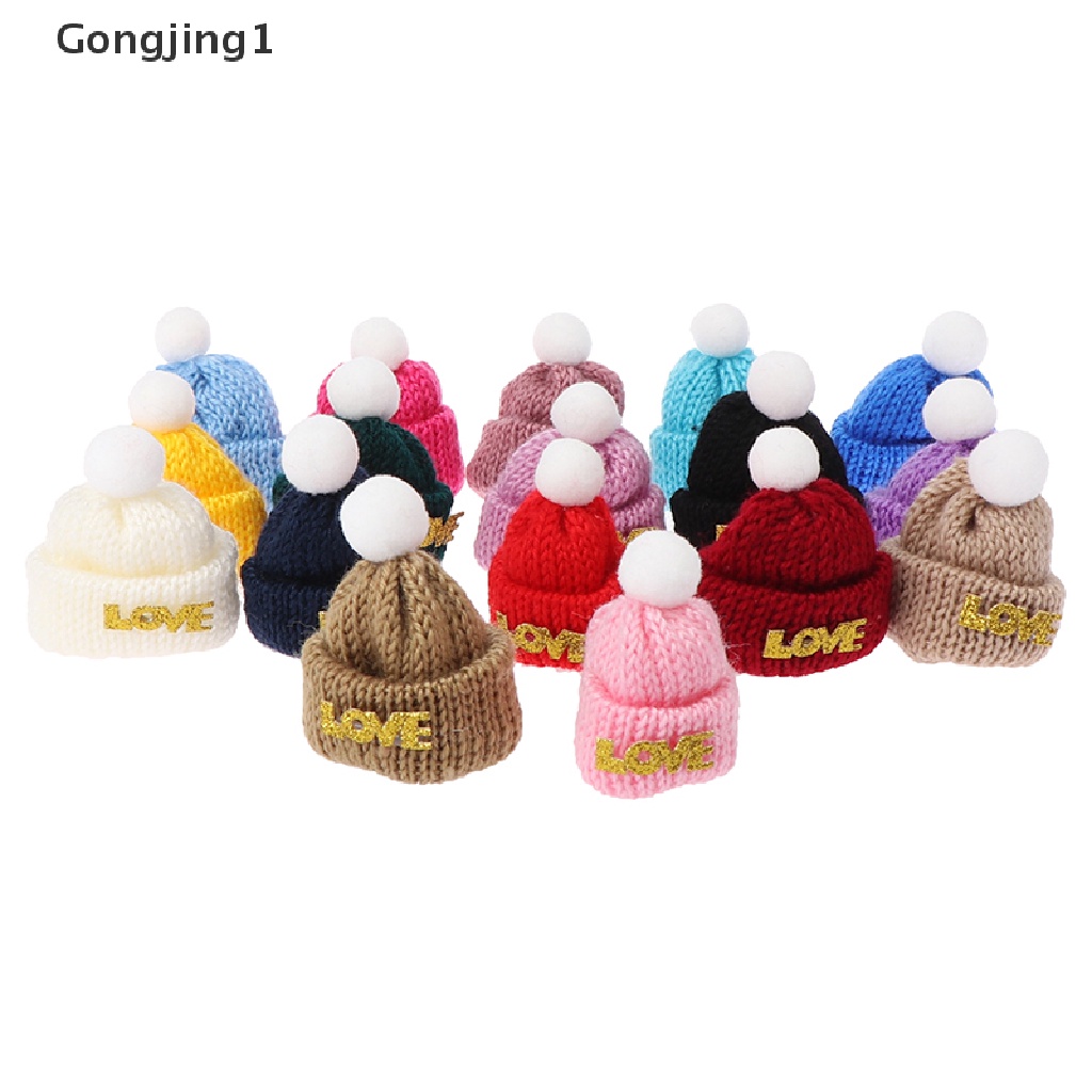 Gongjing1 Mainan Miniatur Topi Kupluk Rajut Skala 1: 12 Untuk Aksesoris Rumah Boneka