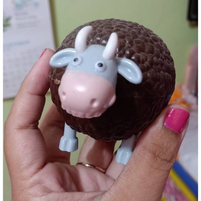 Mainan KFC shaun the sheep coklat