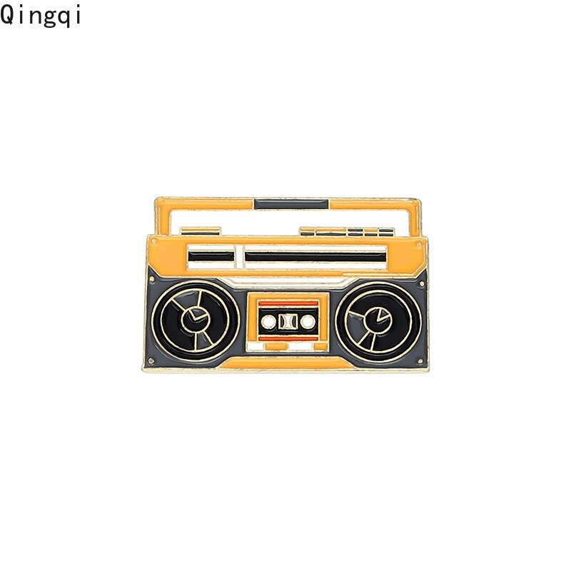 Bros Pin Enamel Desain Kaset Tape Musik Retro Rock Until Dead