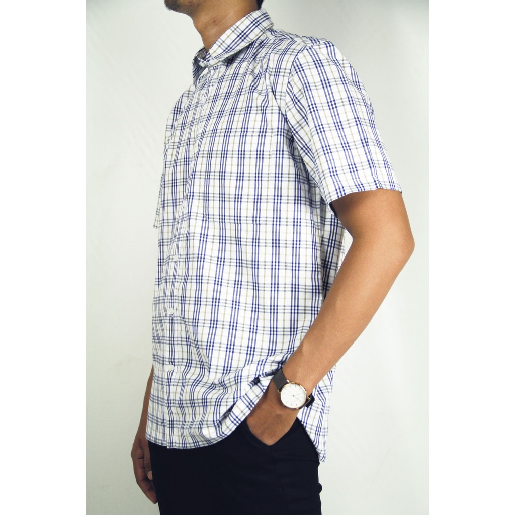 | COD | Kemeja Original Brand Matahari Dept Store Kemeja Pria Reguler Stanley Adams Lengan Pendek Putih Motif Kotak 12