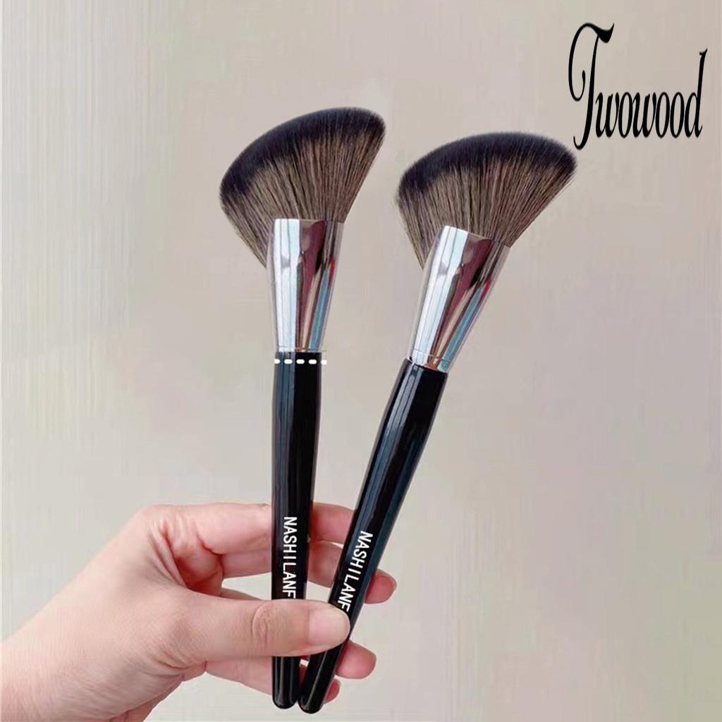 1 Pc Brush Contour Highlight Bronzer Bahan Rambut Sintetis Untuk Wanita