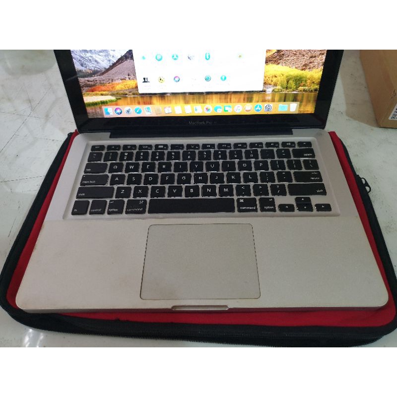 Laptop Apple Macbook Pro 13inch Late 2011 Core I5 Second Mulus