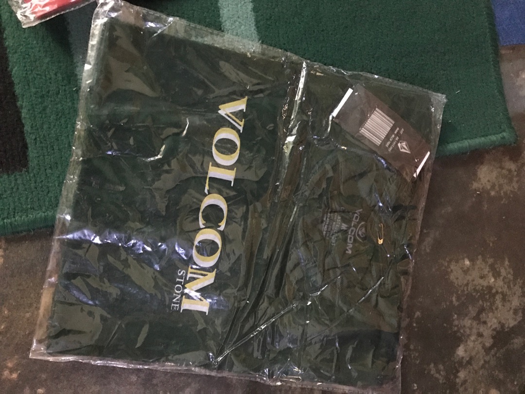 Kaos Skate & Surf High Quality Adn079