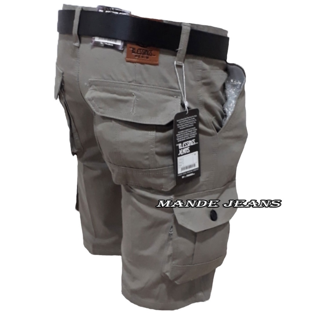 Celana Pendek Cargo / Celana Pendek Chargo / Celana Pendek Pria / Celana Gunung / Celana Santai / Celana pria/ Celana Murah - Mande Jeans