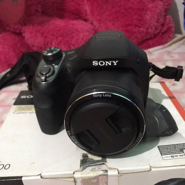 Camera Sony H400