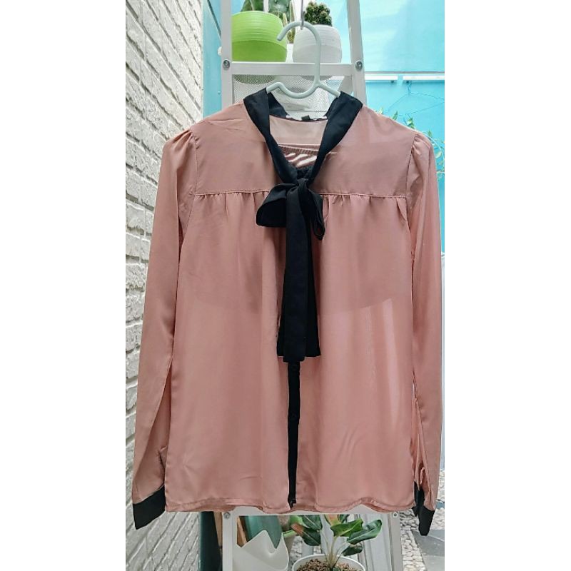 Kemeja Wanita St.Yves (PRELOFED)