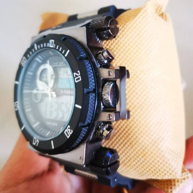 Jam tangan pria D-force