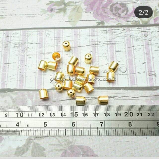 Topi Tassel Berlubang, diameter 8mm GOLD (kurleb 50pcs)