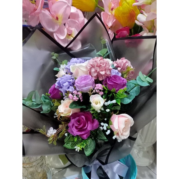 Bouquet bunga artificial/ Bouquet bunga palsu