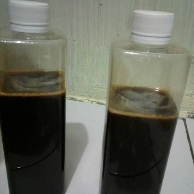 

MADU HITAM SIALANG RIAU ASLI. Berat per satu botol 1 kg.