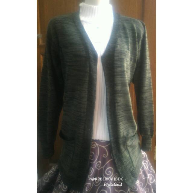 Cardigan Twist