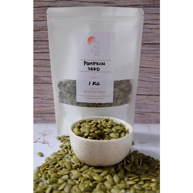

Pumpkin Seed Premium / Kuaci Biji Labu / Pepita - Mentah 1 Kg