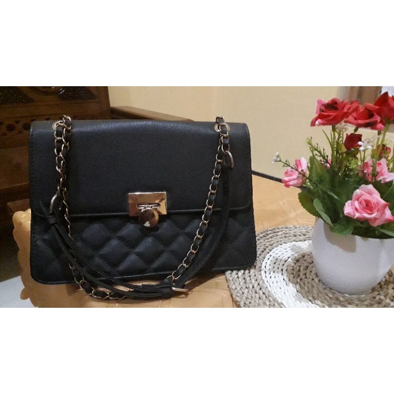 Preloved Tas Wanita / Tas Kerja / Tas Local ID Asva Bag