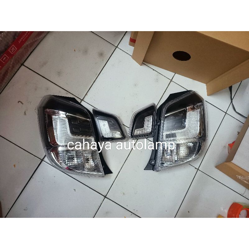 Stop Lamp Assy Agya new 2021 clear + reflector bagasi  / lampu belakang agya ayla wigo axia