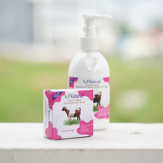 ⭐ BAGUS ⭐ V NATURAL GOAT MILK SOAP / BODY LOTION 300ML | Goats Thai Kojic Acid Body Wash Body Scrub