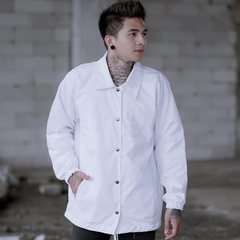Mcvois Jaket Coach Pria Anti Air Premium Distro-Coach Putih Polos