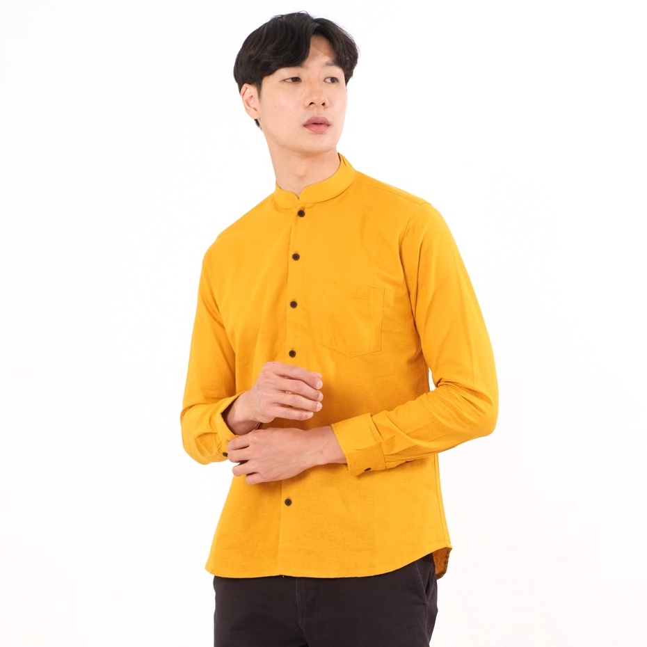 SANVANINA Kemeja Pria Basic Polos Shanghai Panjang Mustard - Kareem Mustard E-1414G