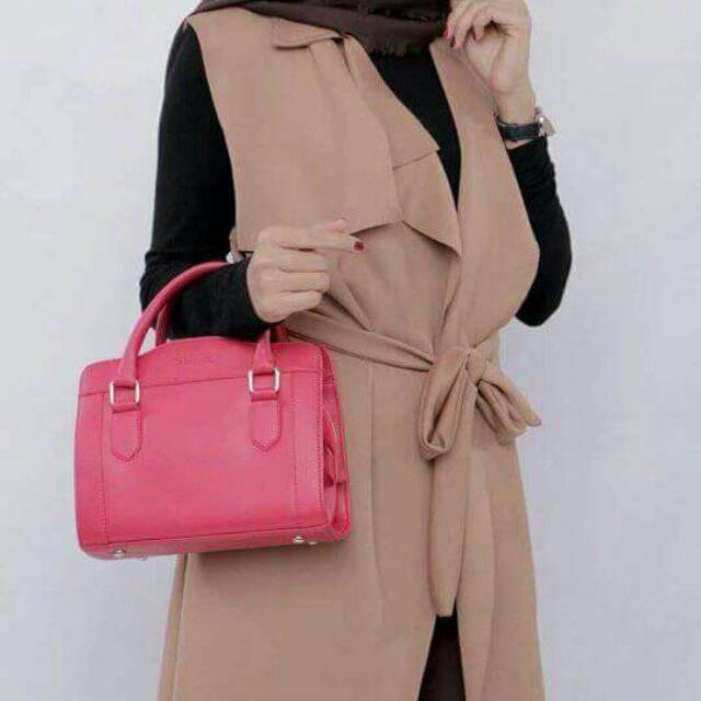 avry.wahidya