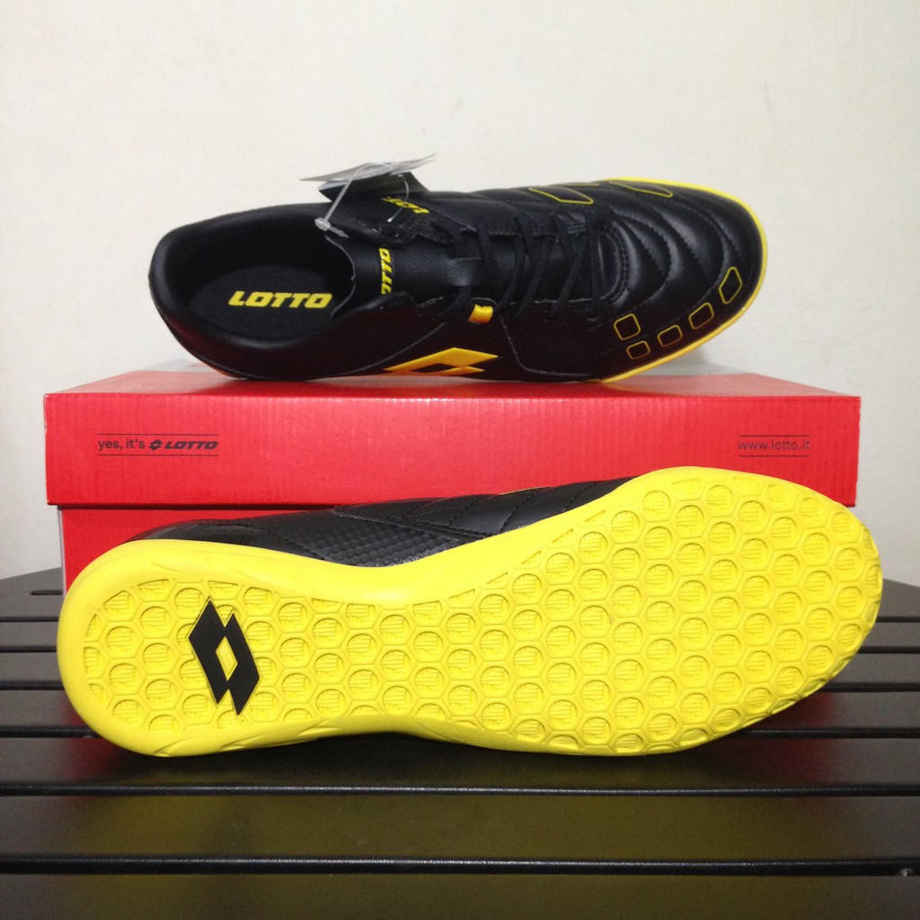 Sale Sepatu Futsal Lotto Squadra IN Black Sunshine L01040010 Original BNIB